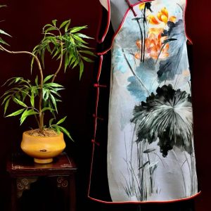 黃色手繡牡丹花綠邊馬甲 | Yellow Hand-Embroidered Peony Vest
