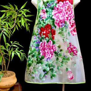 淡藍色底手繡彩色鳳凰花紫邊馬甲 | Blue Hand-Embroidered Phoenix Vest