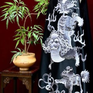 雙面長袍老軟緞手繡藍色花邊 | Blue Soft Satin Hand-Embroidered Robe