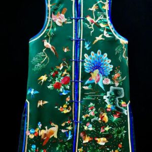 深藍手繡彩色龍紋雙面長袍 | Deep Blue Hand-Embroidered Dragon Motif Robe
