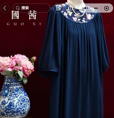 深蓝手绣小碎花衣领长袖连衣裙