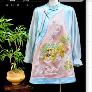 軟緞藍色墨繡龍鳳太太服 | Blue Soft Satin Ink-Style Embroidery Dragon and Phoenix Formal Top