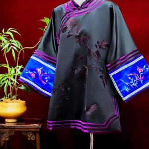 黑色藍袖邊手繡暗花外衣 | Black Hand-Embroidered Subtle Jacquard Formal Top